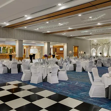 Szálloda Crowne Plaza Dublin Airport By Ihg Santry