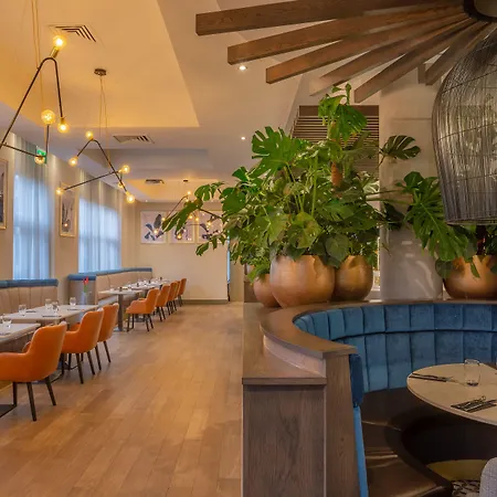 Crowne Plaza Dublin Airport By Ihg 桑特里