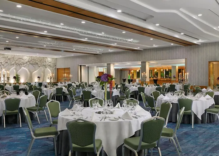 Crowne Plaza Dublin Airport By Ihg Hotel