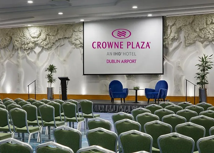 Crowne Plaza Dublin Airport By Ihg 4*