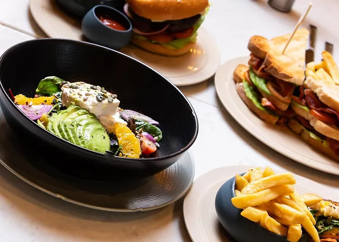 Hotel Crowne Plaza Dublin Airport By Ihg 4*